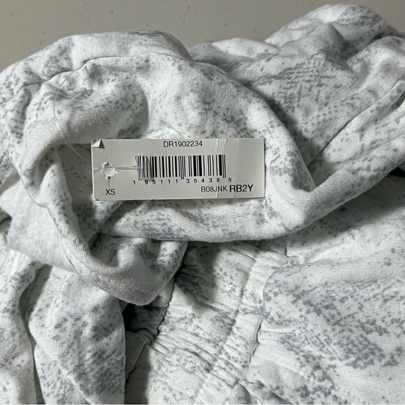 🆕 Daily Ritual Supersoft Terry Sleeveless Scoopneck Jumpsuit Snakeskin Print - Picture 8 of 12